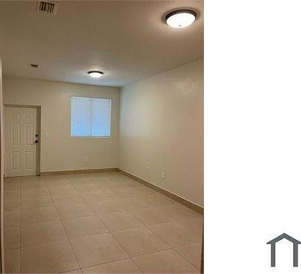 5th image of 1661 SE 29th Ct Unit 103