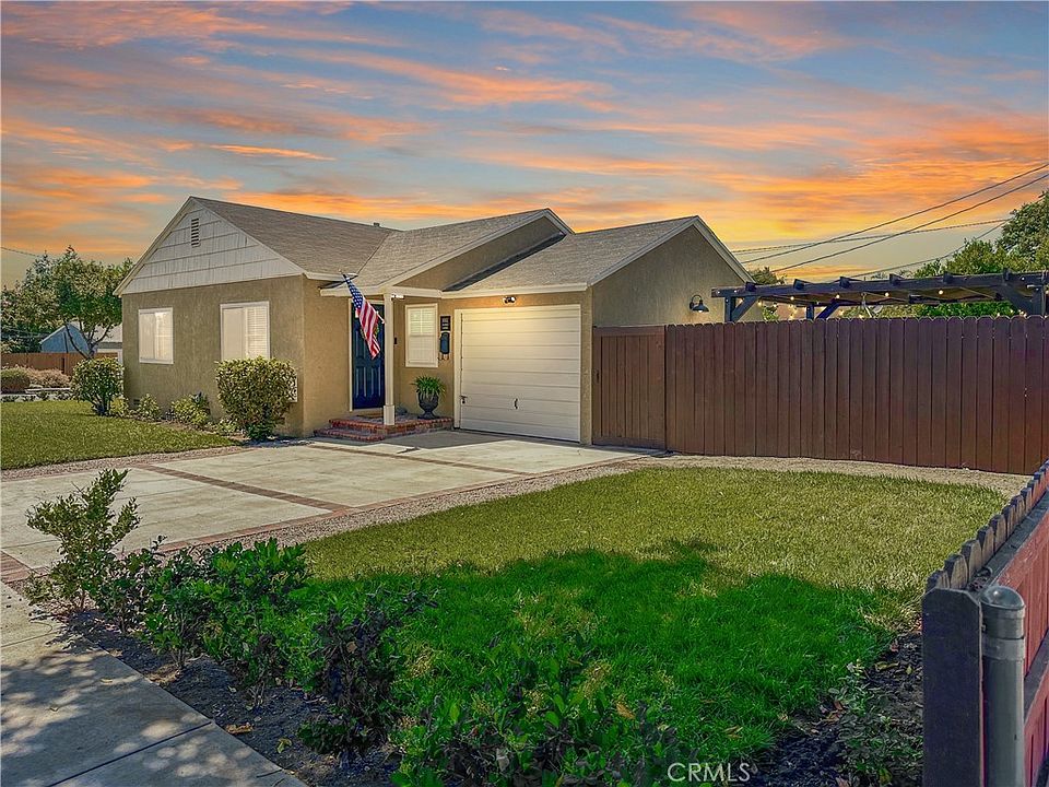 1st image of 8951 Calmada Ave