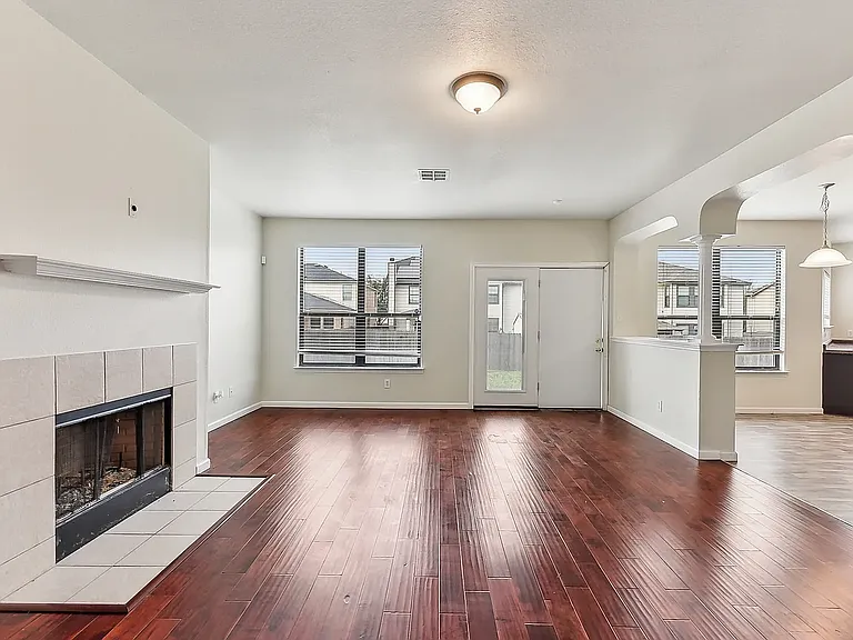 8717 Sage Meadow Dr — Photo 14