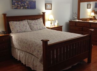 933 12th Ave APT 308, Huntington, WV 25701