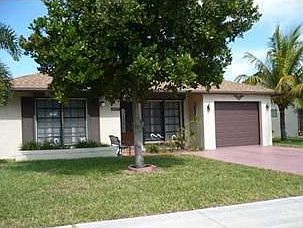 1st image of 2097 SW 17th Cir