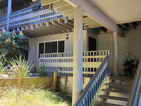 2nd image of 3555 Lincoln Ave APT 1