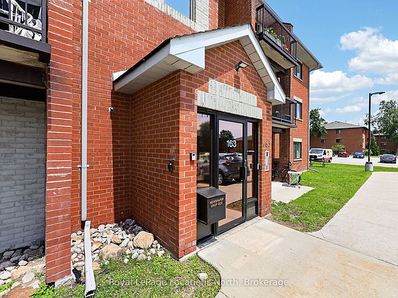 2nd image of 163 Edgehill Dr #D7