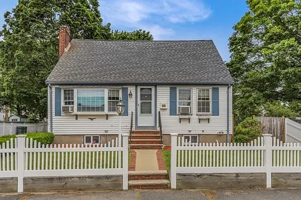 24 Bolton St