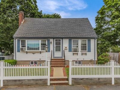 24 Bolton St, Reading, MA, 01867