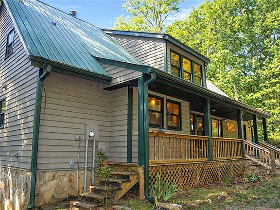 2nd image of 168 Green Cabin Way