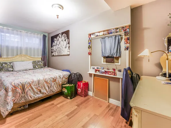 372 5th Street image 15 of 30