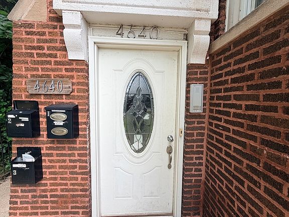 5th image of 4640 W West End Ave