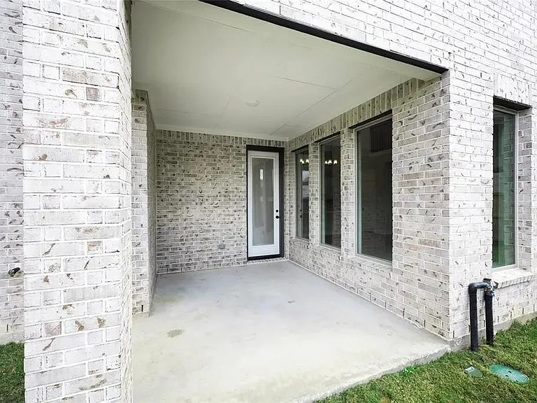24130 Elkhorn Glen Ln — Photo 33