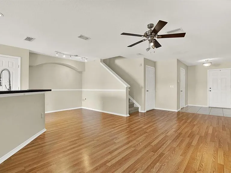 2630 Edgewater Falls Dr #0 — Photo 4