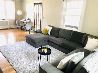 2 Raymond St, Lexington, MA 02421