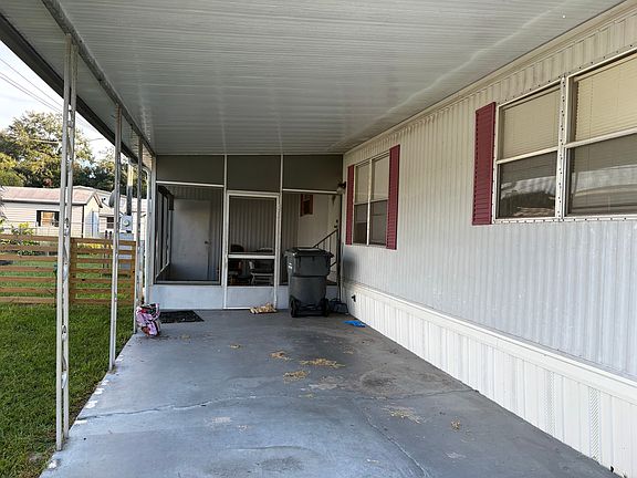 2nd image of 5 Sunset Cir