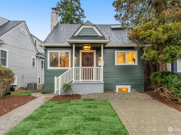 543 NE 84th Street, Seattle, WA 98115