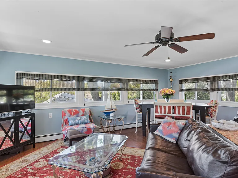 1600 Captain Kidd Dr — Photo 12