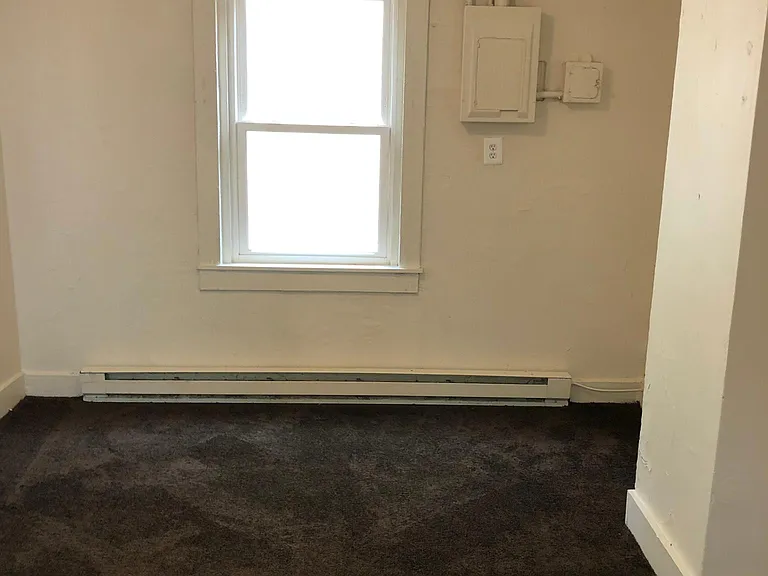 313 Prince Edward St #2 — Photo 5