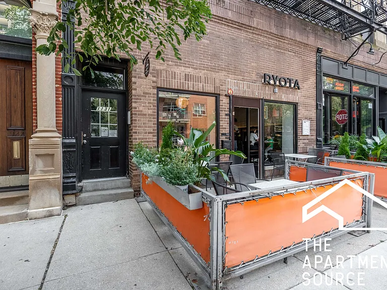 1131 W Madison St #3R — Photo 12