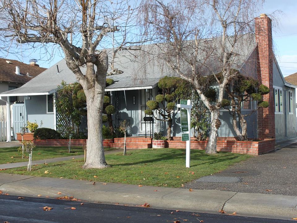 1st image of 719 Southwood Dr