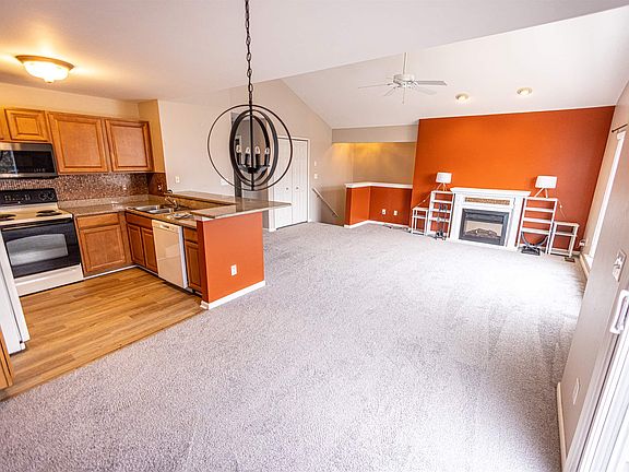 5th image of 15945 Morningside #180