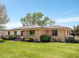 32295 Knapp Ave, Warren, MI 48093