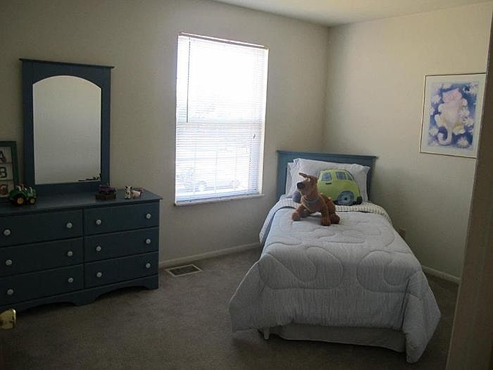 6805 Sebree Dr DBQKY87ZN, Florence, KY 41042 Zillow