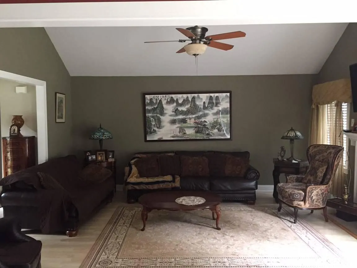 3 bed, 2.5 bath, 1800 sqft, $2,300 — Photo 2