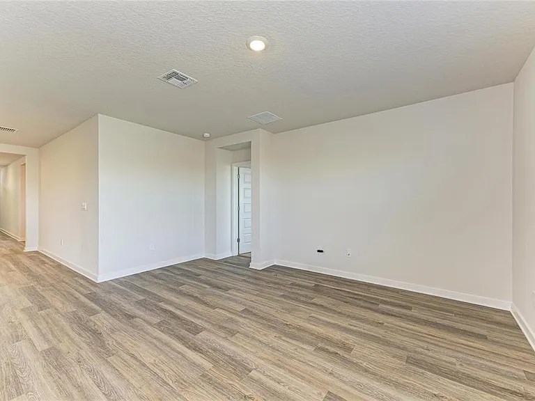 18143 Wheathouse Pl — Photo 23