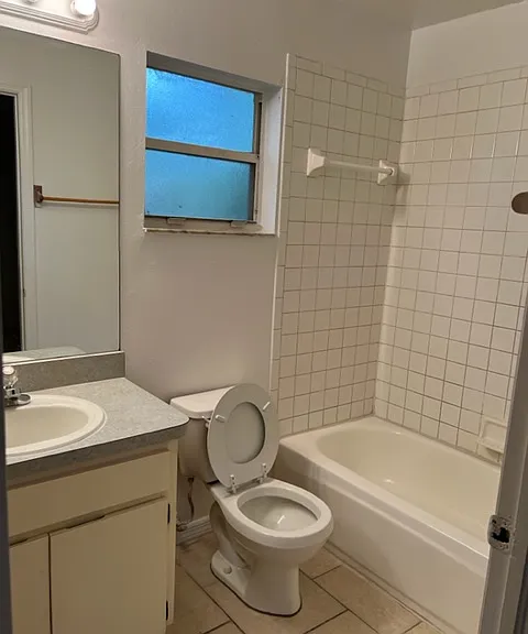 4204 E Hanna Ave — Photo 12