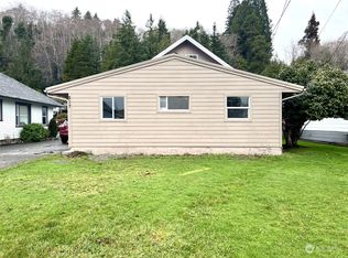 217 Chenault Ave, Hoquiam, WA