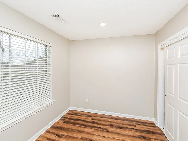 355 Village Dr — Photo 11