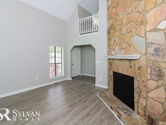 2nd image of 7185 Stonecreek Dr