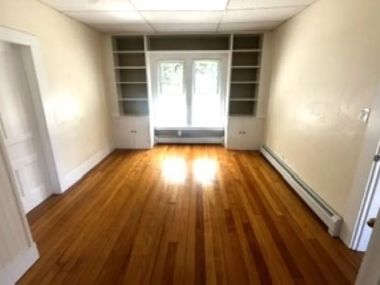 109 Washington St #1 — Photo 2