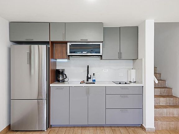 4th image of 83 Beach Village Dr