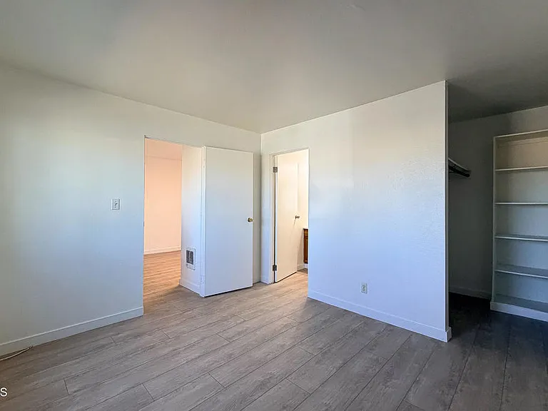 3901 S Saviers Rd #1 — Photo 13