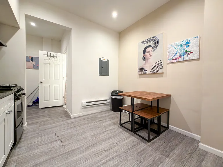 2402 Spruce St #1F — Photo 4