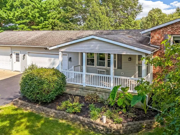 4465 Pine Hills Ct NW, Carroll, OH 43112