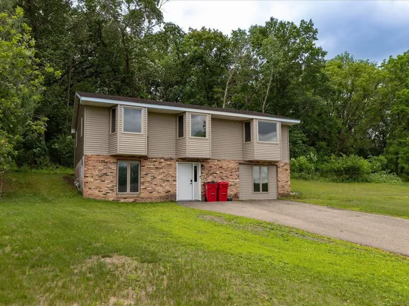 1926 Bear Ct SE, Rochester, MN 55904