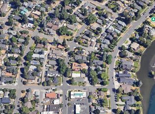 1204 NW Ithaca Ave, Bend, OR 97703