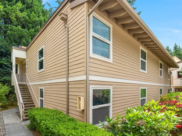 14615 NE 40th Street #J-2, Bellevue, WA 98007