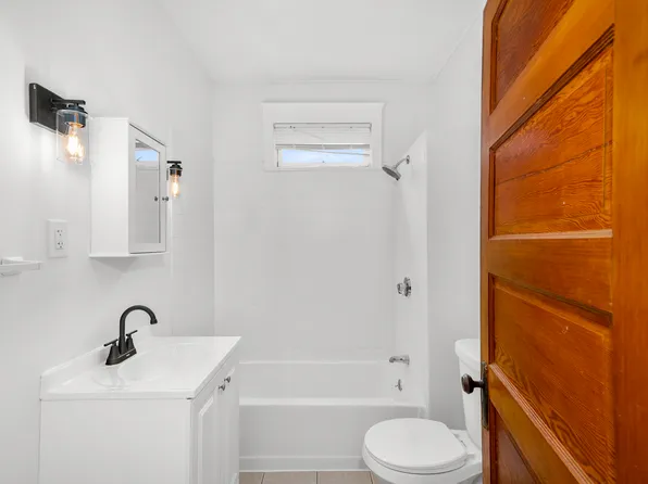 199-201 Woodward Ave #2, East Providence, RI 02914