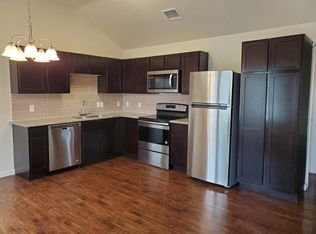 1310 W Pointe Pl, Lockhart, TX 78644