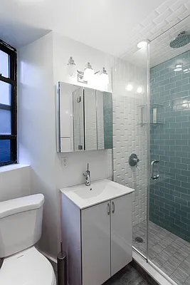 Rented by Pink Stone Realty LLC | media 33