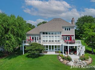 7230 Cuesta Way Dr NE, Rockford, MI 49341