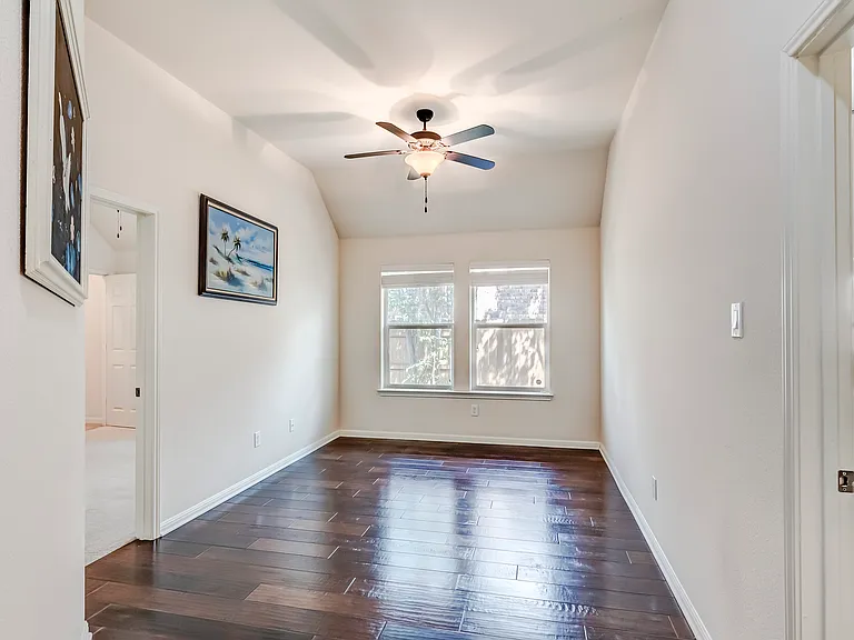 116 Azimuth Dr — Photo 10