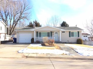 4207 Linden Dr, Kearney, NE 68847