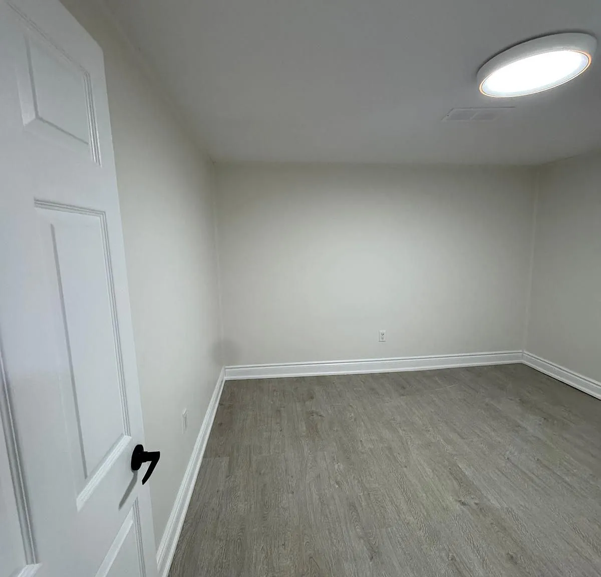 1 bed, $1,650 — Photo 2