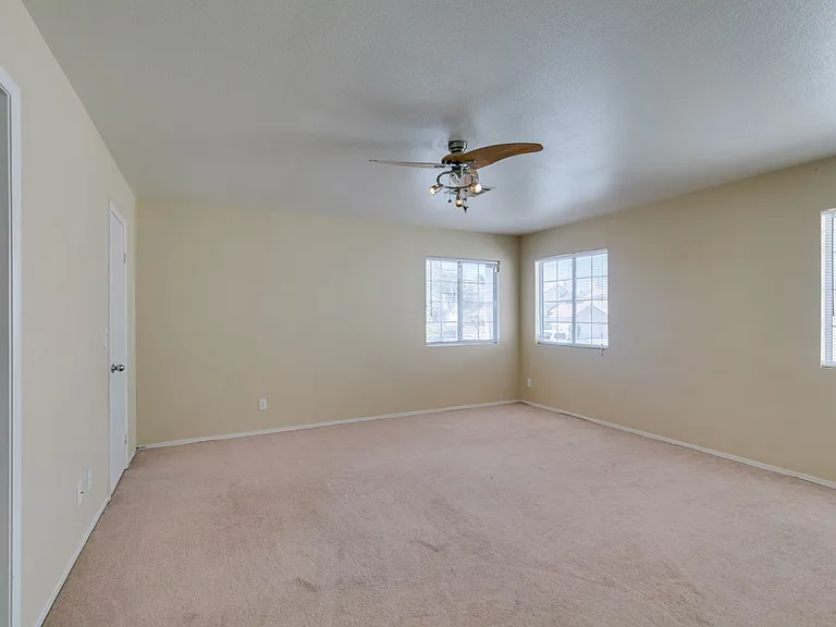 9532 Amber Valley Ln — Photo 21