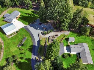12101 Holtz Rd E, Eatonville, WA 98328
