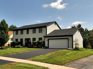 7279 Sawmill Run, Holland, OH 43528