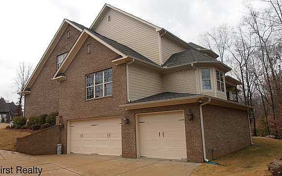 Downstair 3-car garage