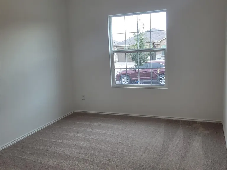 623 Waterway Ave — Photo 14